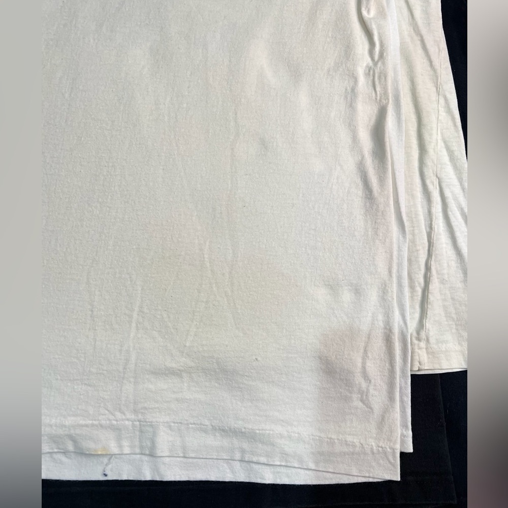 Vintage BVD Off White Plain Basic Classic Crewneck Tshirt - Picture 4 of 11